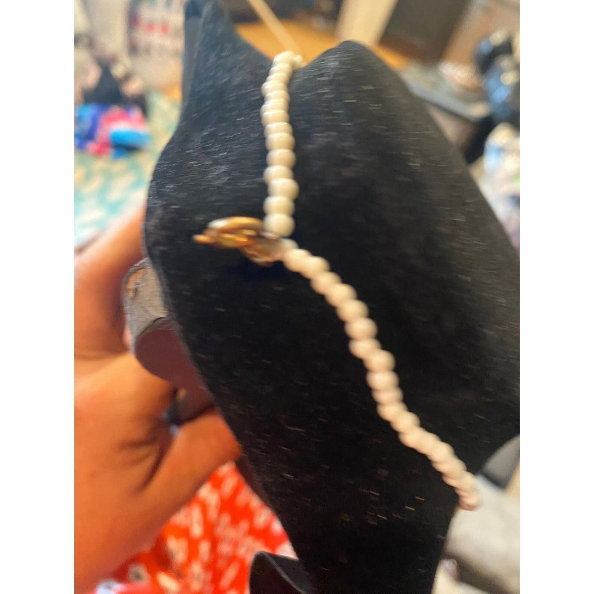 Vintage Cream Beaded Necklace Organic Shape Accents Gold Tone Clasp 18 Inch