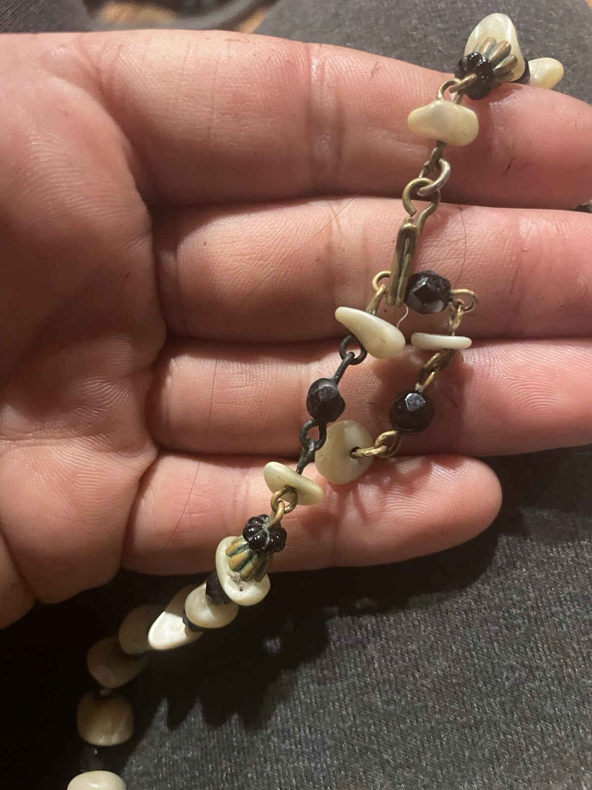 Vintage Mother Of Pearl Chunk Necklace 1970’s