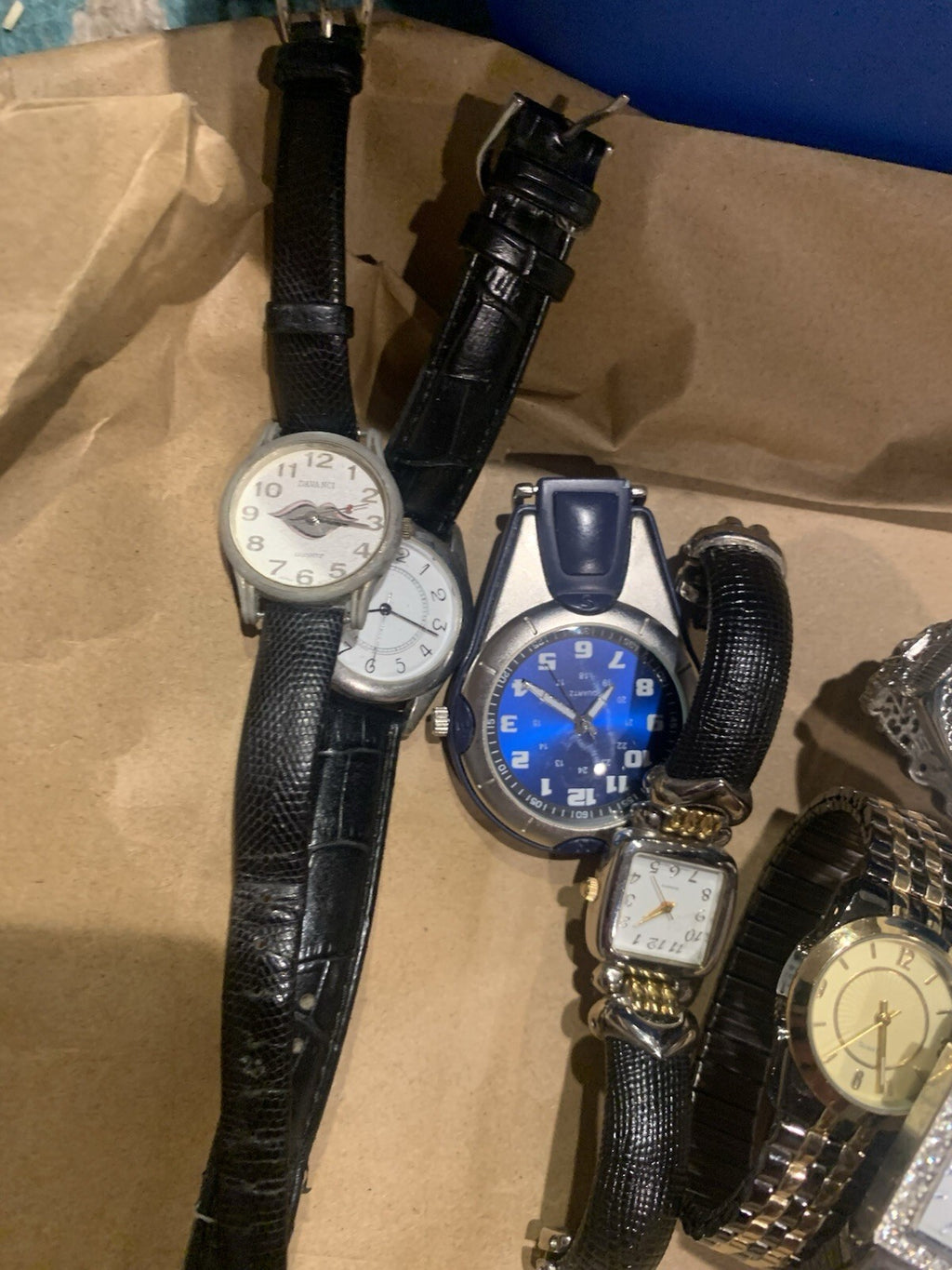 Lot of 8 Womens Wristwatches Bay Studio Seki Leather Metal Bangle Assorted