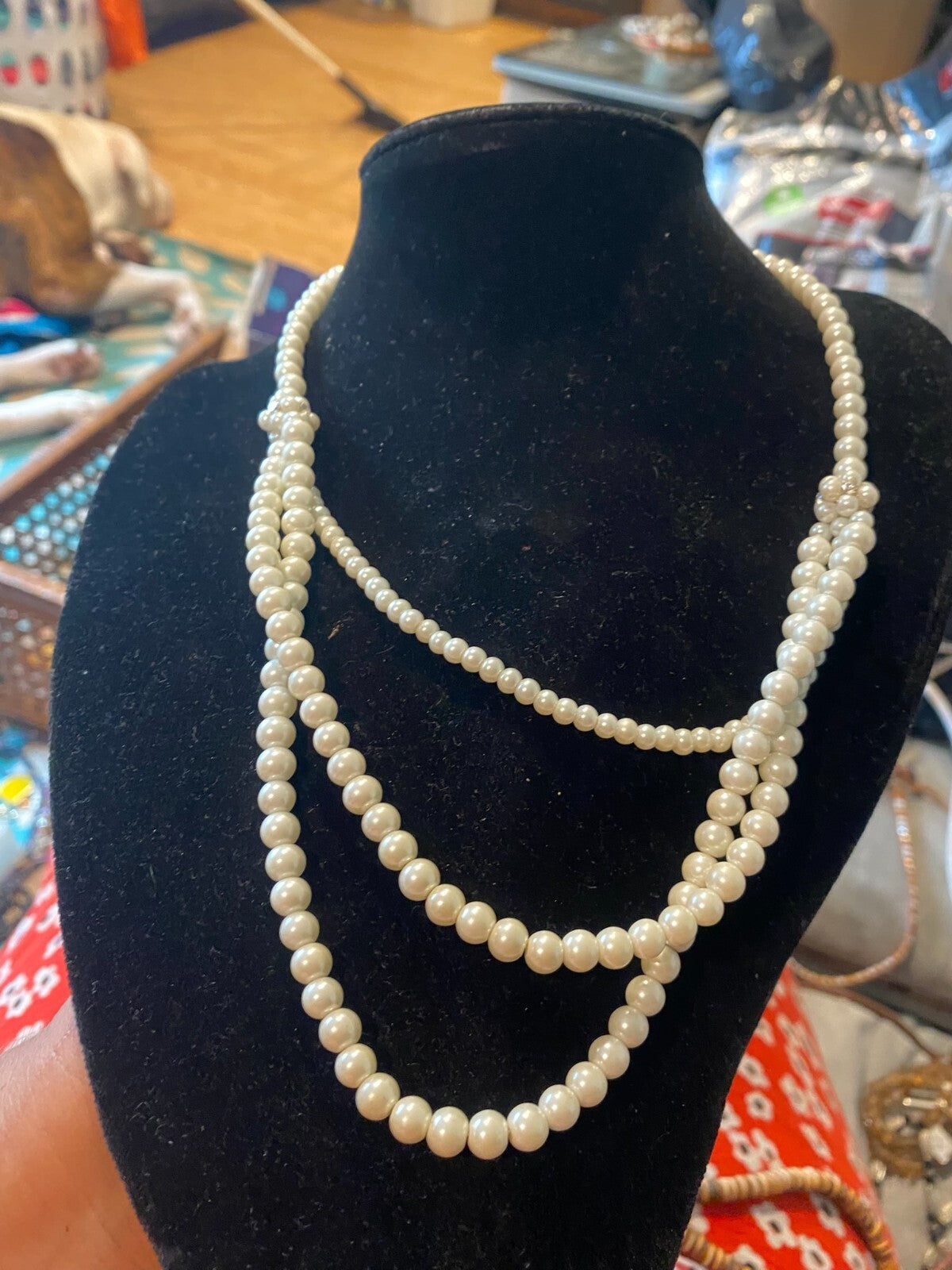 very nice high end glass pearl necklace