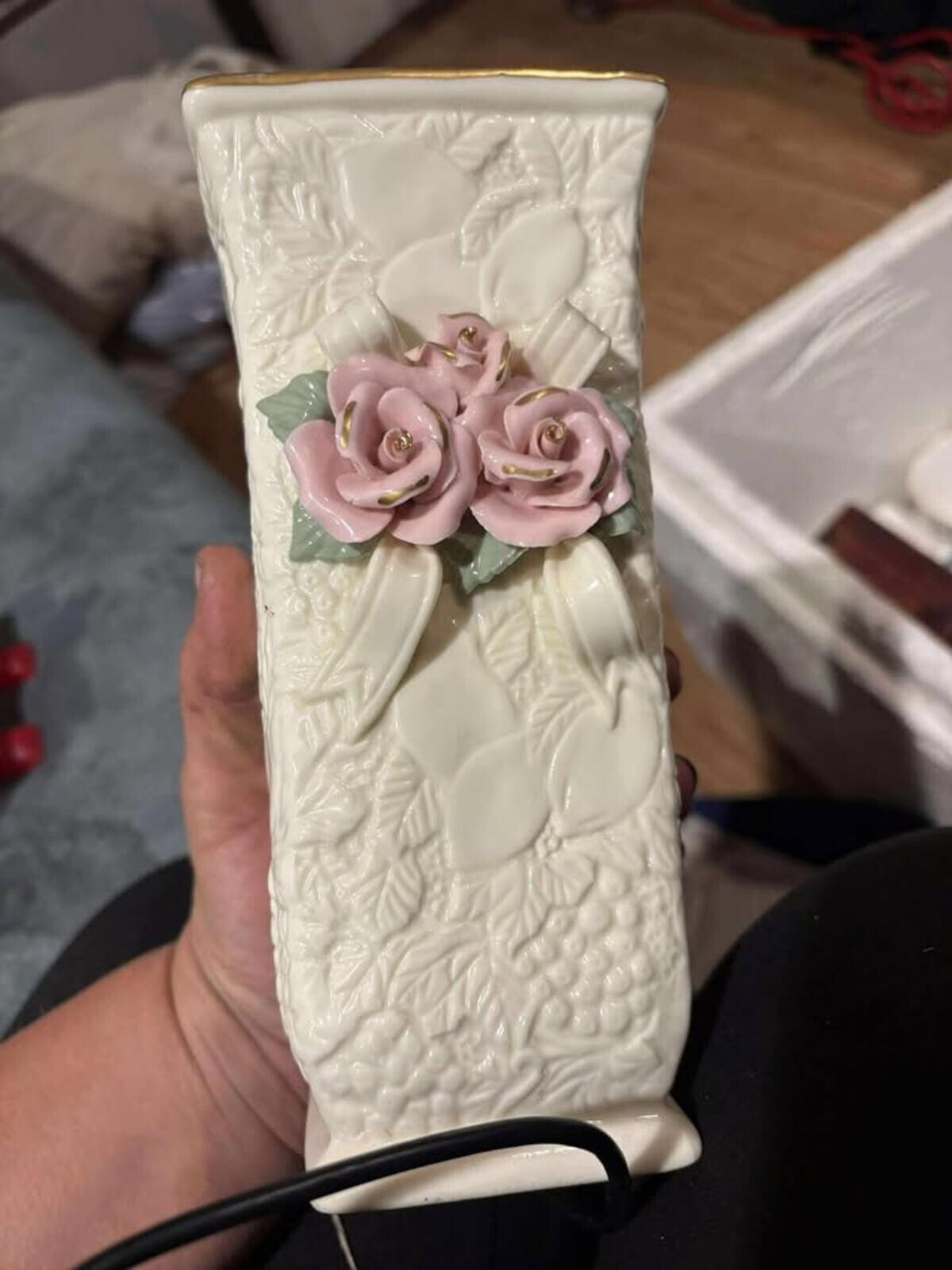 pink flower vase