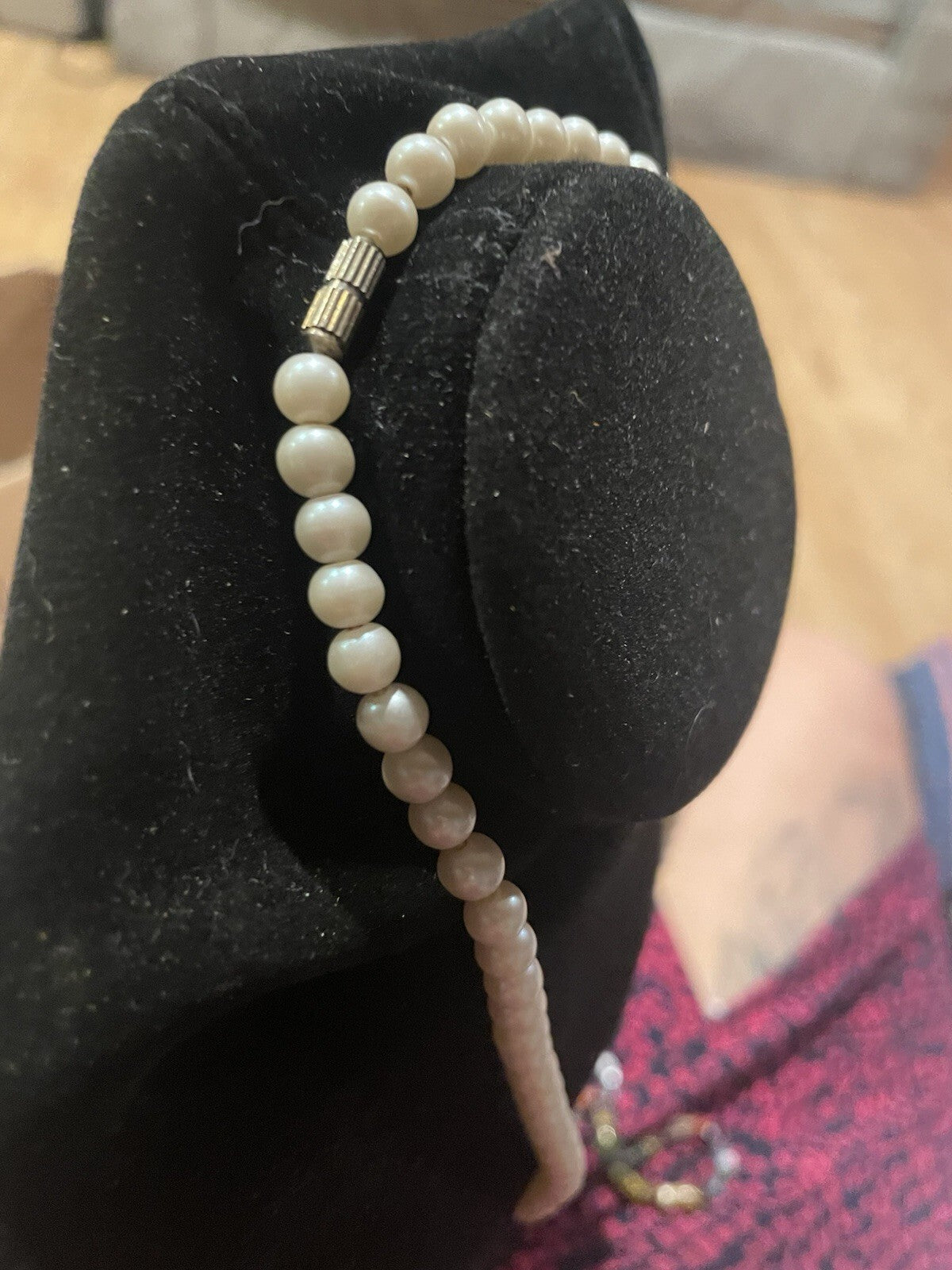 vintage strand glass pearl necklace