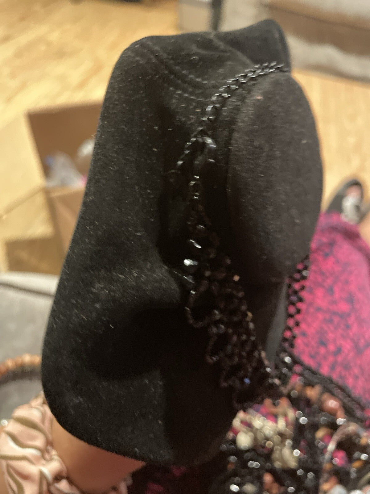 Black Glass Modern Retro Style Choker
