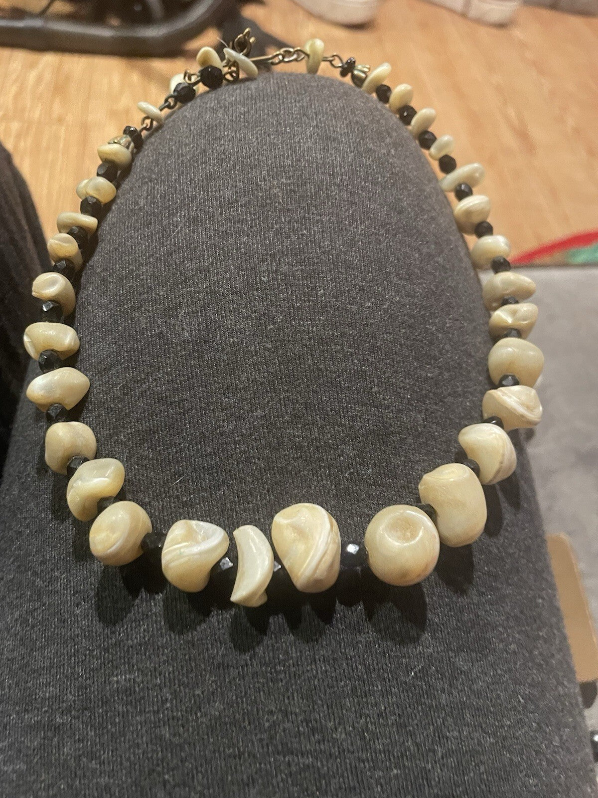 Vintage Mother Of Pearl Chunk Necklace 1970’s