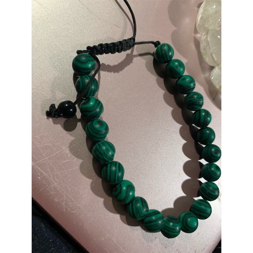 Malachite Style Beaded Macrame Bracelet Green Round Beads Adjustable