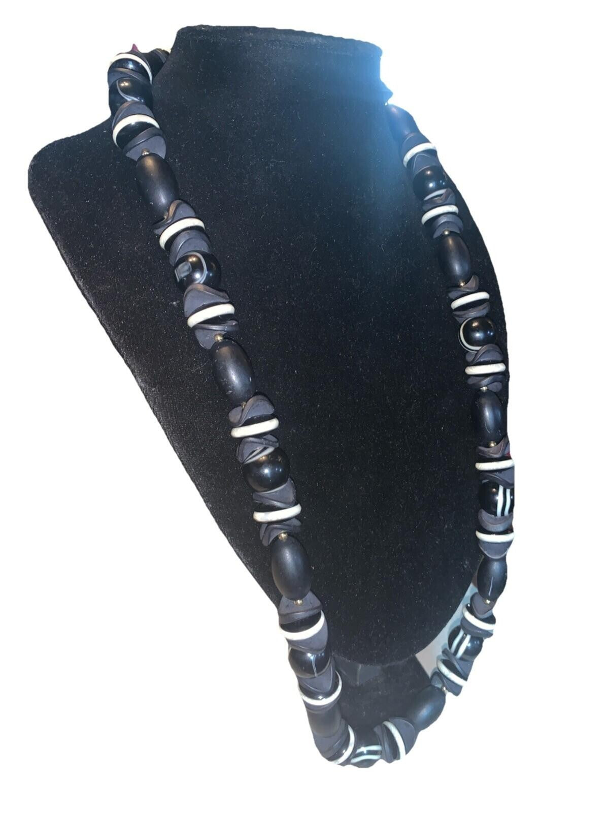 Arthur & David Black And White Acrylic Bead Necklace