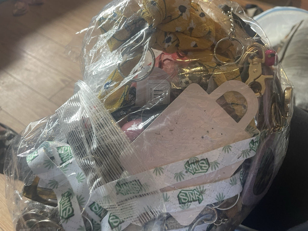 2 Pounds Of Mostly New Keychains