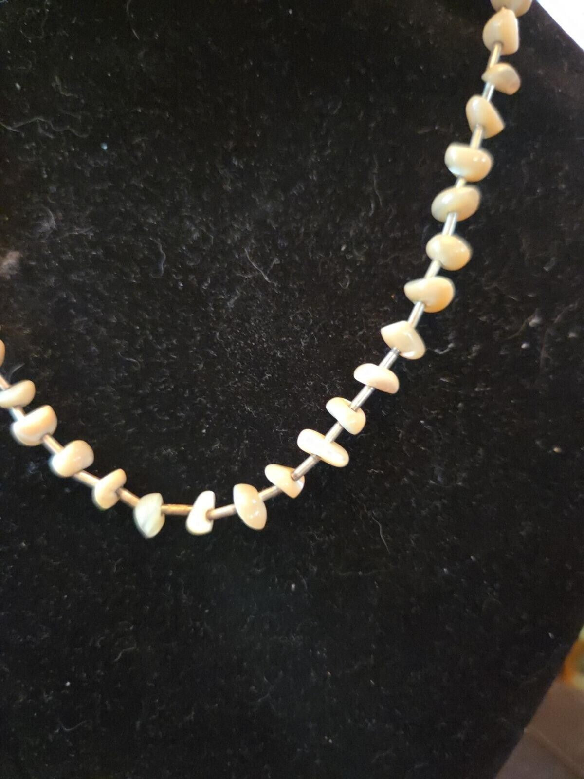 Mother Of Pearl Chip Choker Necklace  Vintage