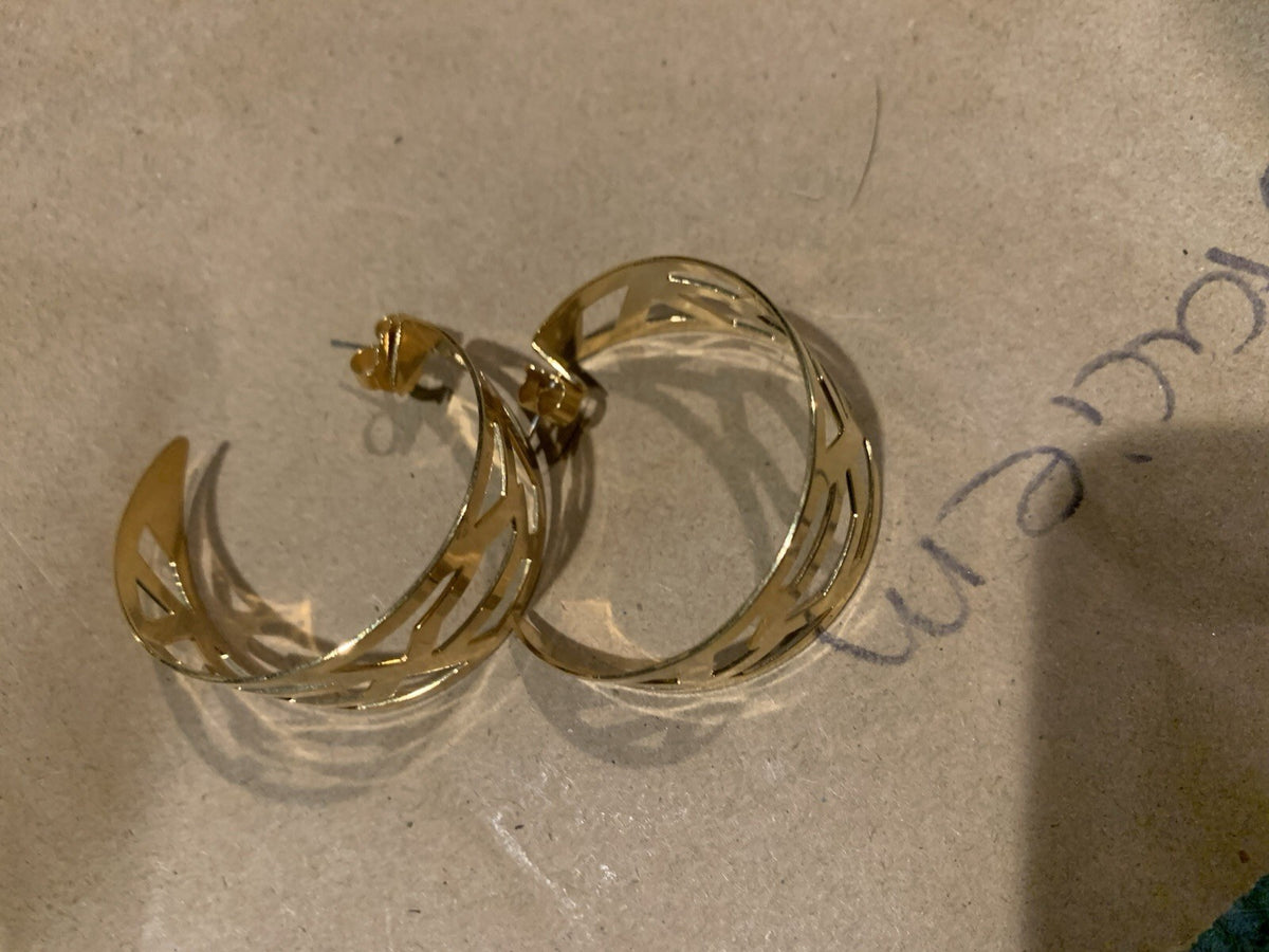 Lot Of 10 Gold And Silver Tone Dangle Hoop Fashion Earrings With Backs Most New