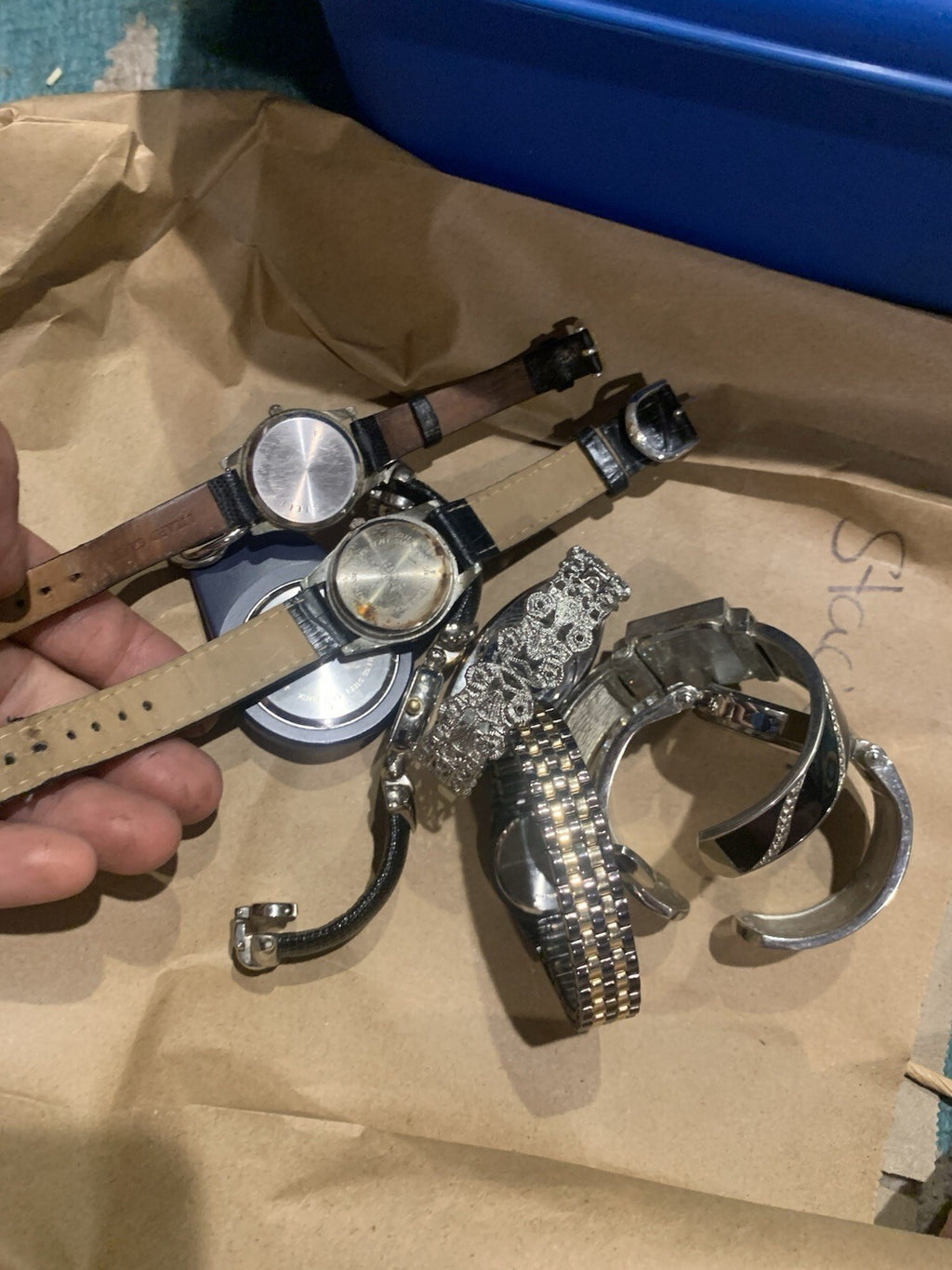 Lot of 8 Womens Wristwatches Bay Studio Seki Leather Metal Bangle Assorted