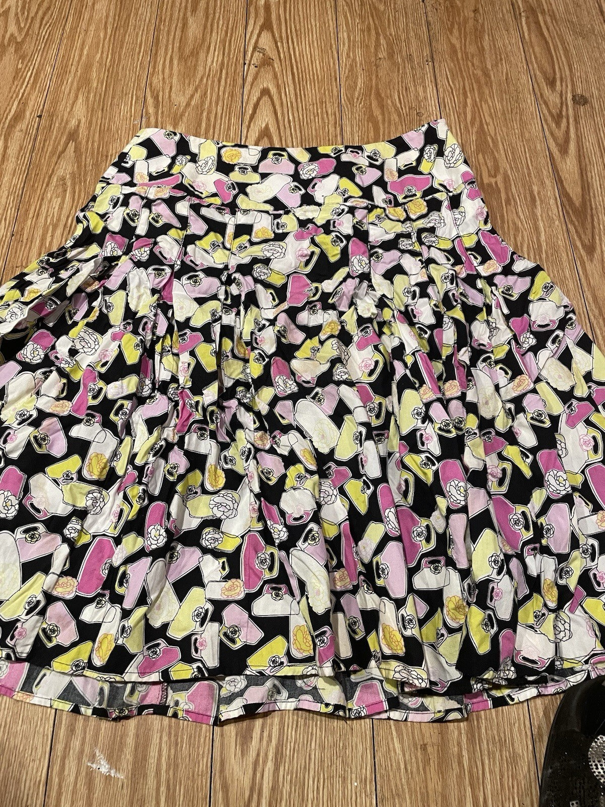Liz Claiborne Womens Size 12 Purses Galore Novelty Print Pleated Skirt NWT